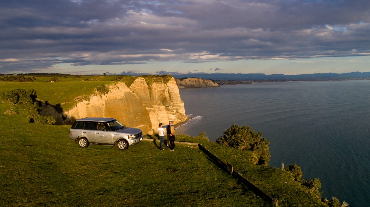  Private Tour to Cape Kidnappers in Range Rover - Photo 1 of 5